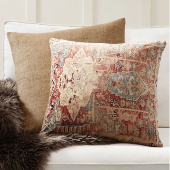 Pottery Barn Accents Pottery Barn Basilia Velvet Pillow Cover Set